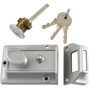 3 KEY STANDARD SILVER NIGHT LATCH SCP CYLINDER Matlock MTL9499410K