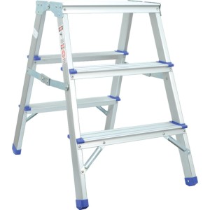 3-TREAD ALUMINIUMFOLDING STEPS Matlock MTL9392030K MTL-939-2030K