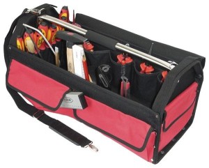 Zestaw narzędzi w torbie ze stelażem 26el. 77370 56077370 Alarm